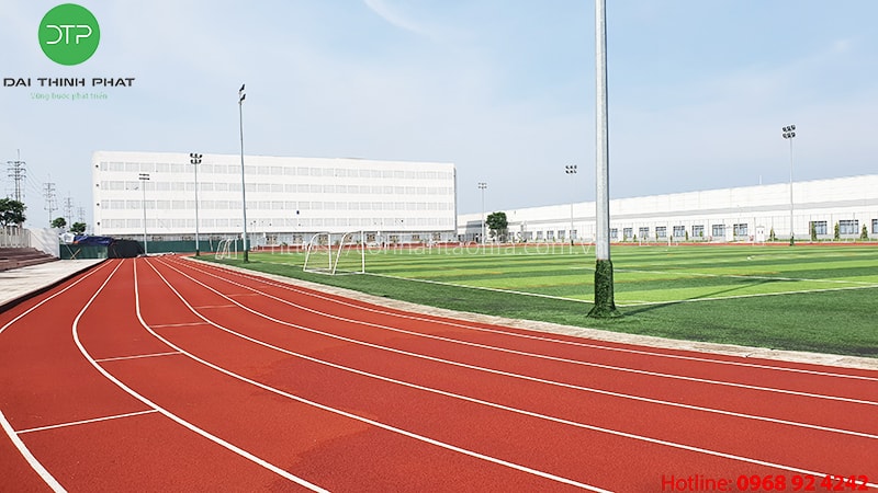 thi công đường chạy pitch