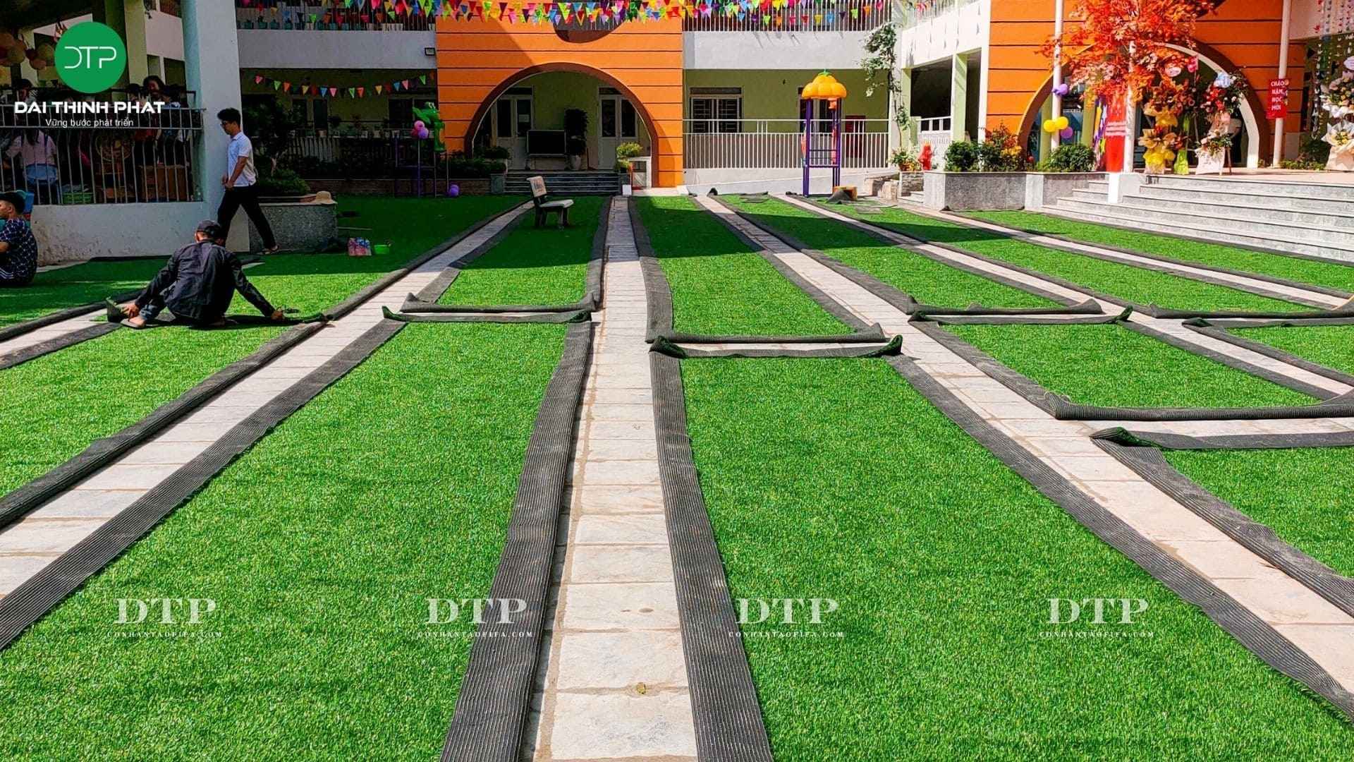 Quy trình thi công cỏ nhân tạo sân vườn