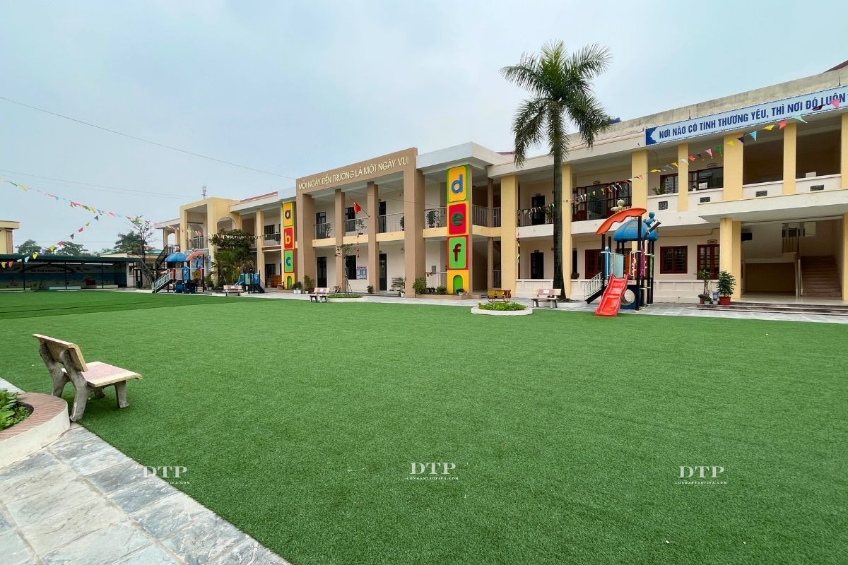Cỏ nhân tạo sân vườn cho trường mầm non